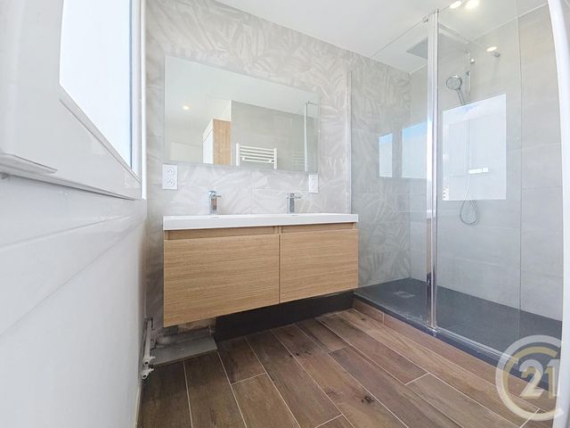 Appartement F4 à louer - 4 pièces - 79.11 m2 - COMPIEGNE - 60 - PICARDIE - Century 21 Agence Saint Antoine