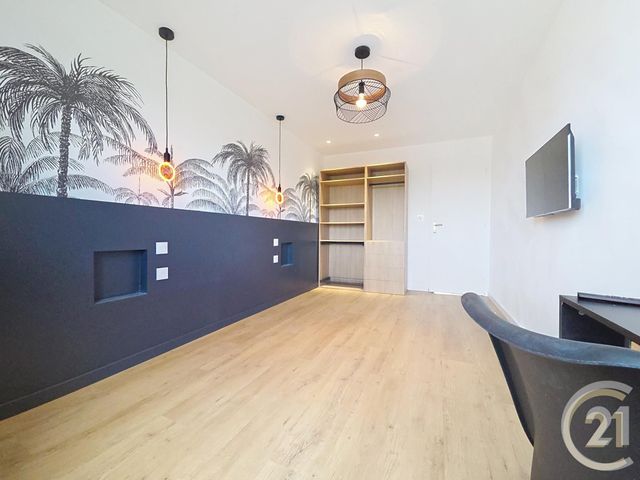 Appartement F4 à louer - 4 pièces - 79.11 m2 - COMPIEGNE - 60 - PICARDIE - Century 21 Agence Saint Antoine