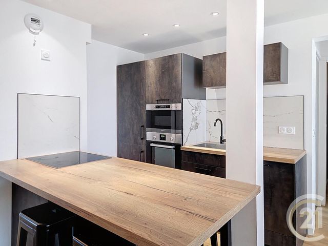 Appartement F4 à louer - 4 pièces - 79.11 m2 - COMPIEGNE - 60 - PICARDIE - Century 21 Agence Saint Antoine