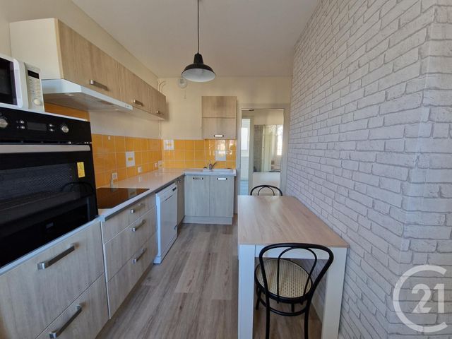 Appartement F3 à louer - 3 pièces - 61.0 m2 - COMPIEGNE - 60 - PICARDIE - Century 21 Agence Saint Antoine