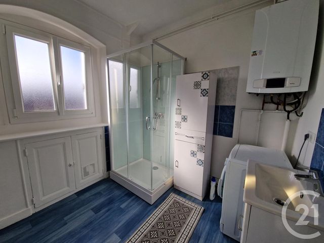 Appartement F3 à louer - 3 pièces - 61.0 m2 - COMPIEGNE - 60 - PICARDIE - Century 21 Agence Saint Antoine