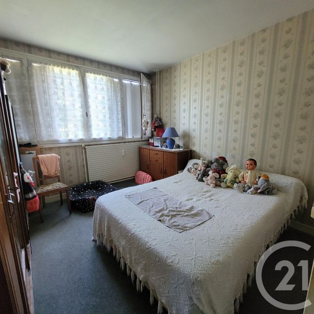 Appartement F3 à vendre - 3 pièces - 76.12 m2 - COMPIEGNE - 60 - PICARDIE - Century 21 Agence Saint Antoine