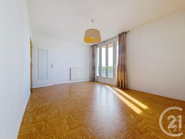 Appartement F3 à louer - 3 pièces - 68.3 m2 - COMPIEGNE - 60 - PICARDIE - Century 21 Agence Saint Antoine