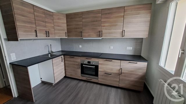 Appartement F4 à louer - 4 pièces - 84.21 m2 - COMPIEGNE - 60 - PICARDIE - Century 21 Agence Saint Antoine