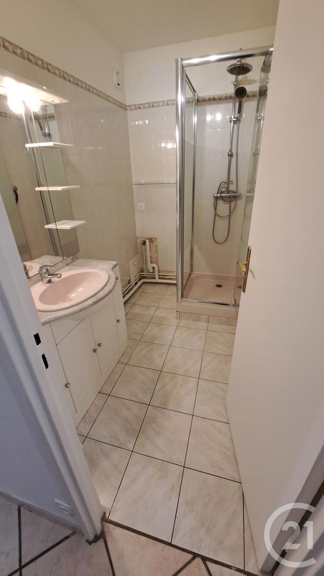 Appartement F3 à louer - 3 pièces - 67.44 m2 - COMPIEGNE - 60 - PICARDIE - Century 21 Agence Saint Antoine