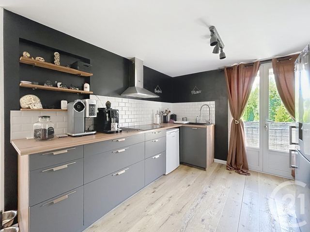 Appartement F3 à vendre - 4 pièces - 76.48 m2 - BETHISY ST PIERRE - 60 - PICARDIE - Century 21 Agence Saint Antoine