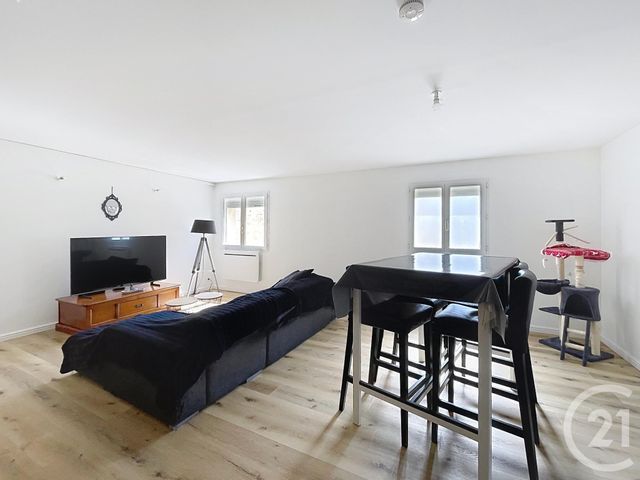 Appartement F3 à vendre - 4 pièces - 76.48 m2 - BETHISY ST PIERRE - 60 - PICARDIE - Century 21 Agence Saint Antoine