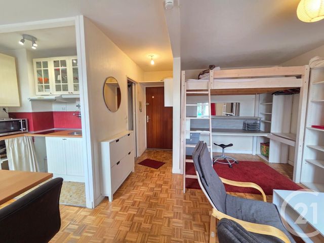 Appartement Studio à louer - 1 pièce - 28.24 m2 - COMPIEGNE - 60 - PICARDIE - Century 21 Agence Saint Antoine