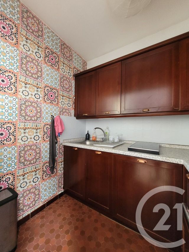 Appartement Duplex à vendre - 2 pièces - 36.0 m2 - COMPIEGNE - 60 - PICARDIE - Century 21 Agence Saint Antoine