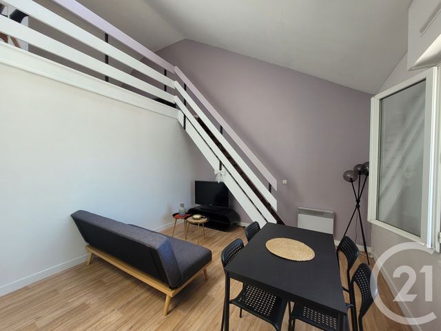 Appartement Duplex à vendre - 2 pièces - 36.0 m2 - COMPIEGNE - 60 - PICARDIE - Century 21 Agence Saint Antoine