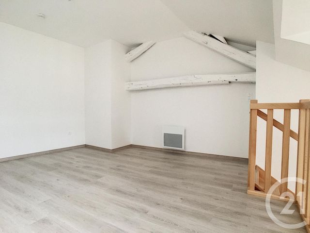 Appartement F3 à louer - 3 pièces - 65.1 m2 - COMPIEGNE - 60 - PICARDIE - Century 21 Agence Saint Antoine
