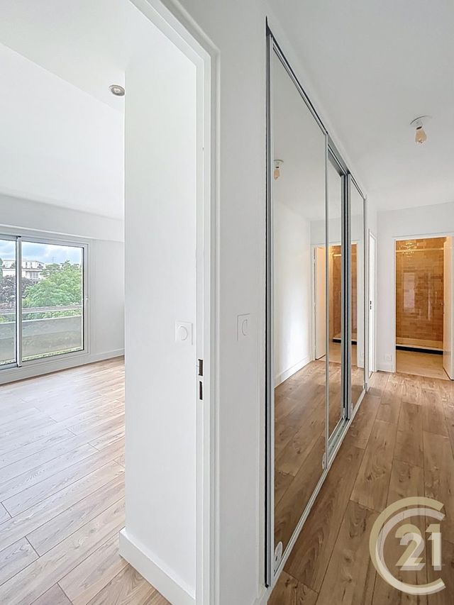 Appartement F3 à louer - 3 pièces - 69.45 m2 - COMPIEGNE - 60 - PICARDIE - Century 21 Agence Saint Antoine