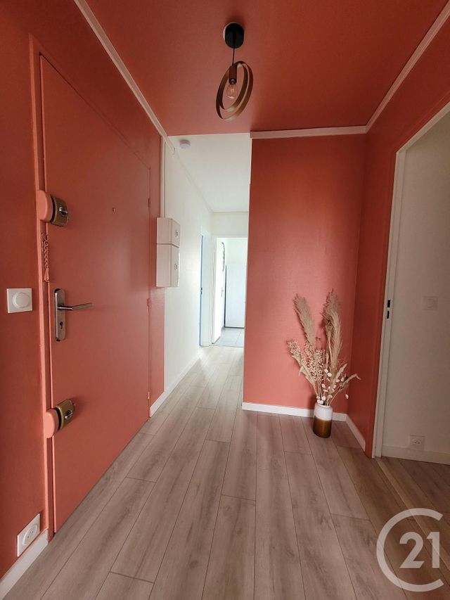 Appartement Chambre à louer - 4 pièces - 81.09 m2 - COMPIEGNE - 60 - PICARDIE - Century 21 Agence Saint Antoine