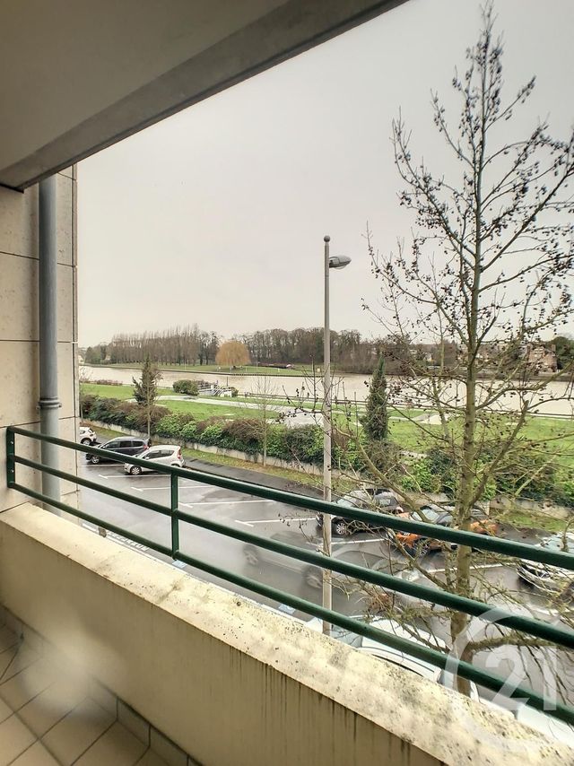 Appartement F3 à louer - 3 pièces - 64.0 m2 - COMPIEGNE - 60 - PICARDIE - Century 21 Agence Saint Antoine