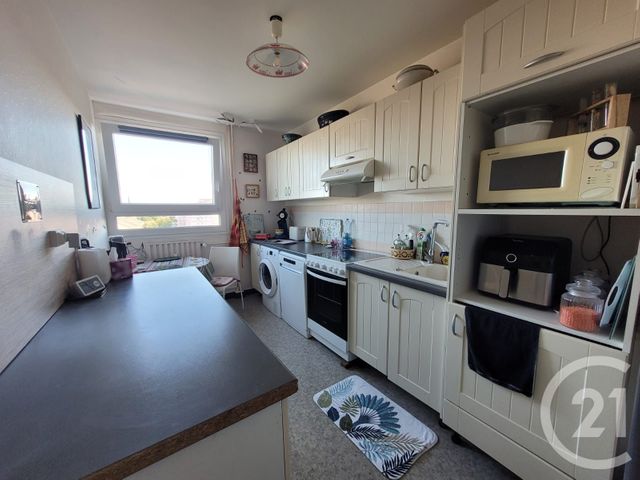 Appartement F5 à vendre - 5 pièces - 97.44 m2 - COMPIEGNE - 60 - PICARDIE - Century 21 Agence Saint Antoine