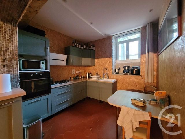 Appartement Atelier d'artiste à vendre - 2 pièces - 92.0 m2 - COMPIEGNE - 60 - PICARDIE - Century 21 Agence Saint Antoine