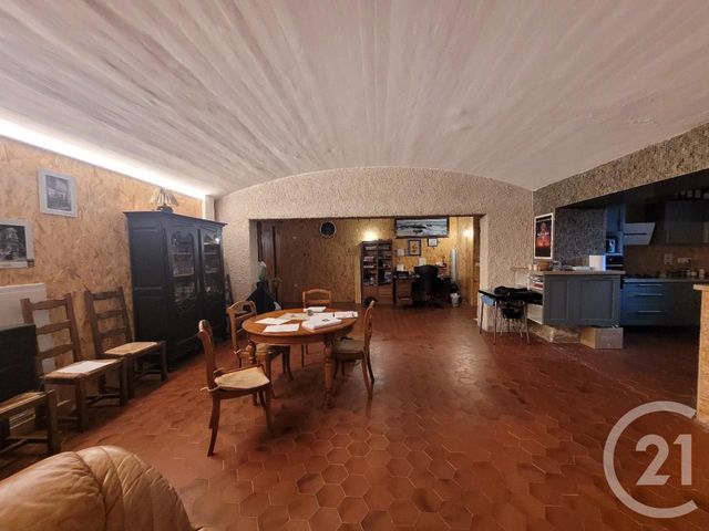 Appartement Atelier d'artiste à vendre - 2 pièces - 92.0 m2 - COMPIEGNE - 60 - PICARDIE - Century 21 Agence Saint Antoine