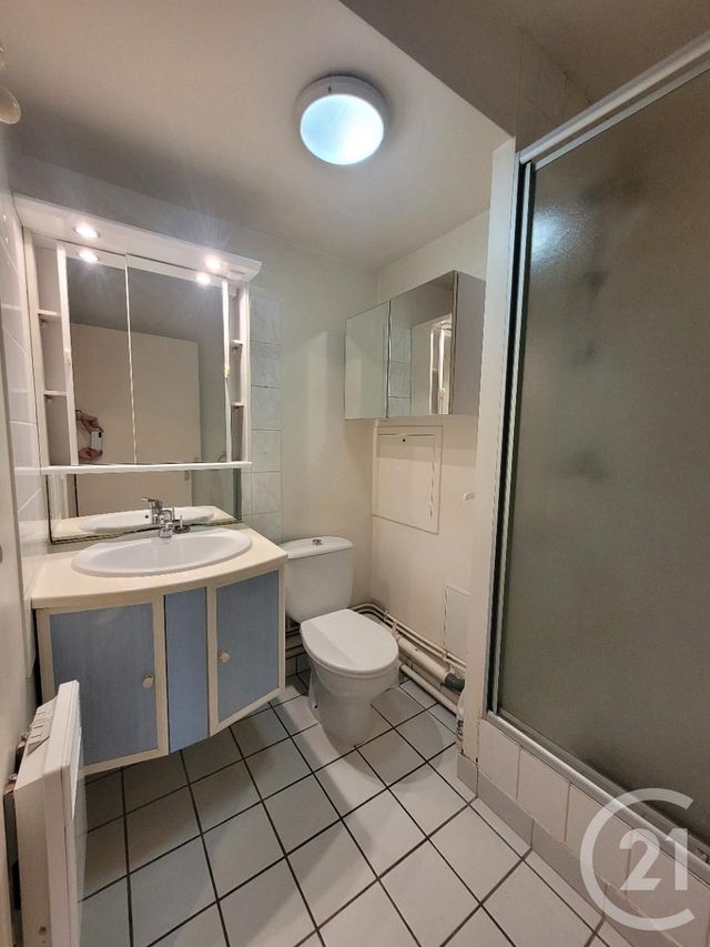 Appartement F2 à vendre - 2 pièces - 34.77 m2 - COMPIEGNE - 60 - PICARDIE - Century 21 Agence Saint Antoine
