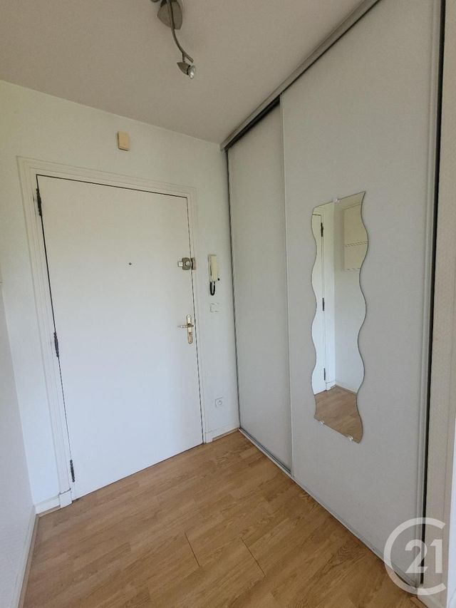 Appartement F2 à vendre - 2 pièces - 34.77 m2 - COMPIEGNE - 60 - PICARDIE - Century 21 Agence Saint Antoine