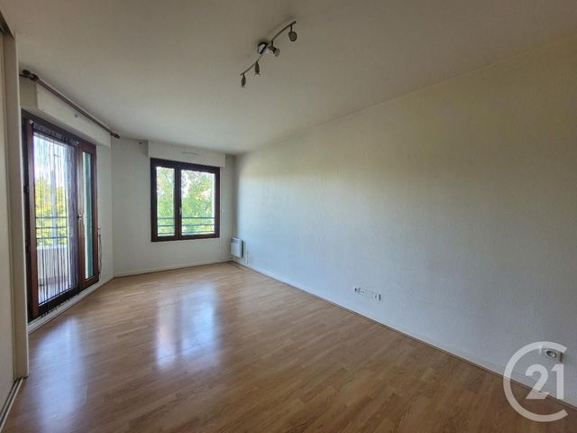 Appartement F2 à vendre - 2 pièces - 34.77 m2 - COMPIEGNE - 60 - PICARDIE - Century 21 Agence Saint Antoine
