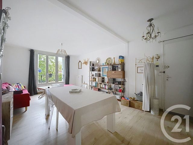 Appartement F3 à vendre - 3 pièces - 65.2 m2 - COMPIEGNE - 60 - PICARDIE - Century 21 Agence Saint Antoine