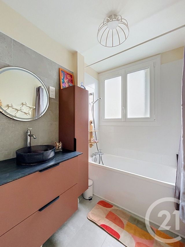 Appartement F3 à vendre - 3 pièces - 65.2 m2 - COMPIEGNE - 60 - PICARDIE - Century 21 Agence Saint Antoine