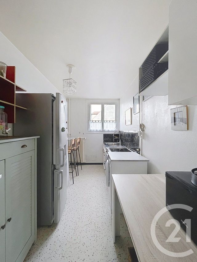 Appartement F3 à vendre - 3 pièces - 65.2 m2 - COMPIEGNE - 60 - PICARDIE - Century 21 Agence Saint Antoine