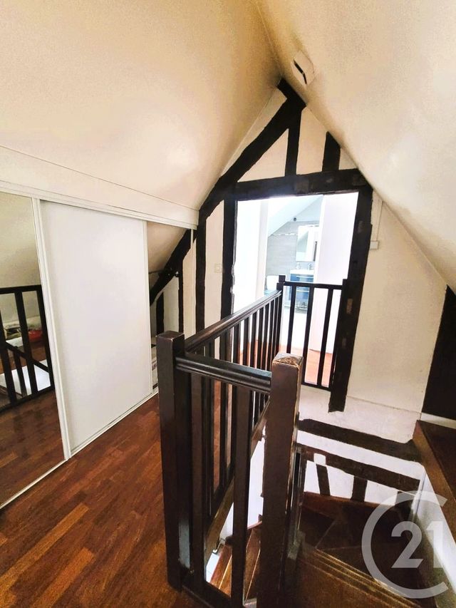 Appartement F4 à vendre - 4 pièces - 65.0 m2 - 60 - PICARDIE - Century 21 Agence Saint Antoine