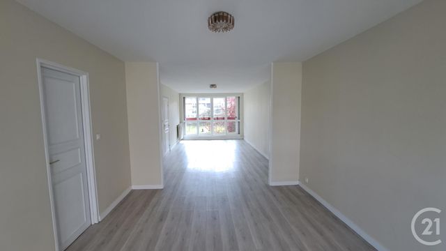 Appartement F5 à louer - 5 pièces - 96.97 m2 - COMPIEGNE - 60 - PICARDIE - Century 21 Agence Saint Antoine