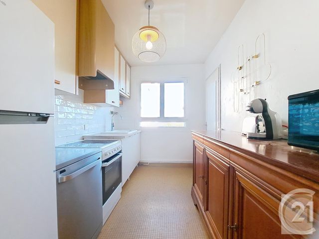 Appartement F4 à louer - 4 pièces - 84.0 m2 - COMPIEGNE - 60 - PICARDIE - Century 21 Agence Saint Antoine