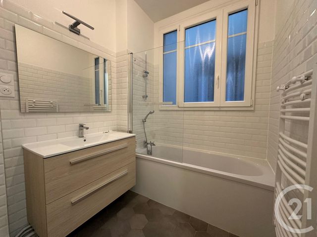 Appartement F5 à louer - 4 pièces - 113.28 m2 - COMPIEGNE - 60 - PICARDIE - Century 21 Agence Saint Antoine