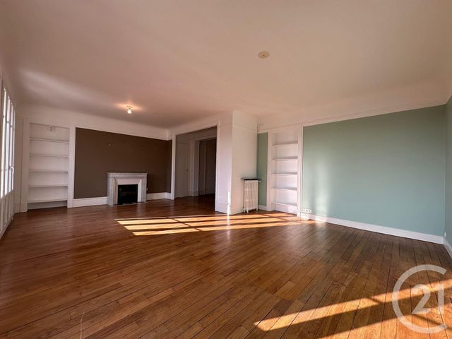 Appartement F5 à louer - 4 pièces - 113.28 m2 - COMPIEGNE - 60 - PICARDIE - Century 21 Agence Saint Antoine