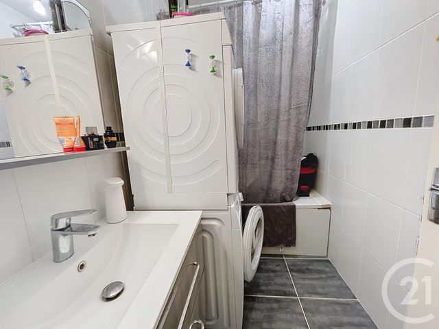 Appartement F4 à vendre - 4 pièces - 79.0 m2 - COMPIEGNE - 60 - PICARDIE - Century 21 Agence Saint Antoine