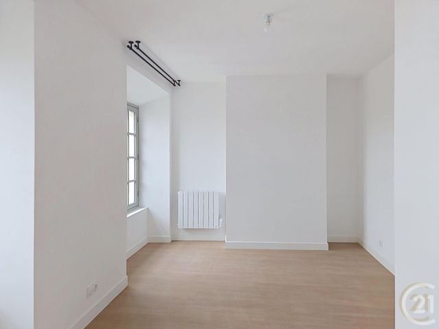 Appartement F3 à louer - 3 pièces - 65.55 m2 - COMPIEGNE - 60 - PICARDIE - Century 21 Agence Saint Antoine
