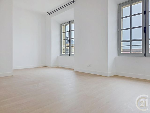 Appartement F3 à louer - 3 pièces - 65.55 m2 - COMPIEGNE - 60 - PICARDIE - Century 21 Agence Saint Antoine