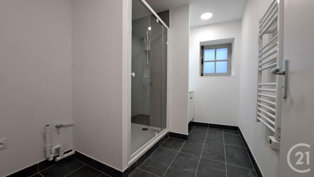 Appartement F3 à louer - 3 pièces - 65.55 m2 - COMPIEGNE - 60 - PICARDIE - Century 21 Agence Saint Antoine