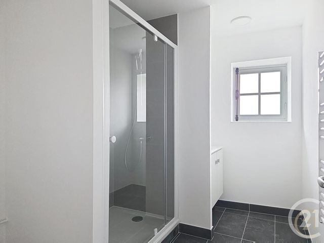 Appartement F3 à louer - 3 pièces - 65.55 m2 - COMPIEGNE - 60 - PICARDIE - Century 21 Agence Saint Antoine