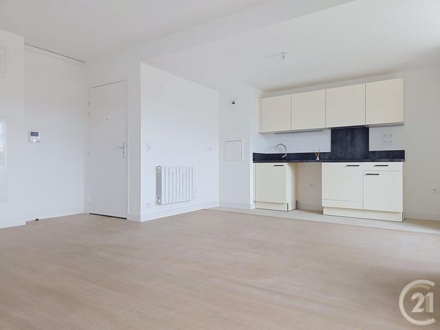 Appartement F3 à louer - 3 pièces - 65.55 m2 - COMPIEGNE - 60 - PICARDIE - Century 21 Agence Saint Antoine
