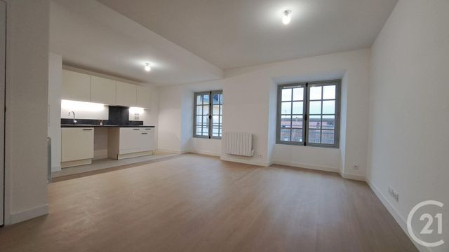 Appartement F3 à louer - 3 pièces - 65.55 m2 - COMPIEGNE - 60 - PICARDIE - Century 21 Agence Saint Antoine