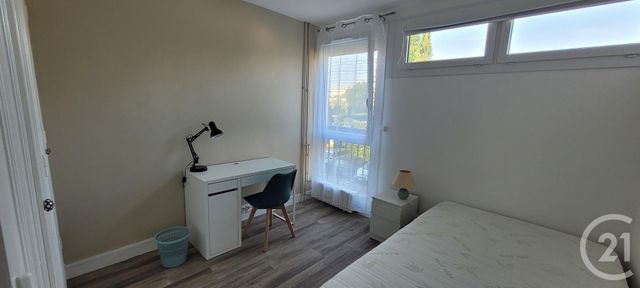 Appartement à louer - 4 pièces - 86.0 m2 - COMPIEGNE - 60 - PICARDIE - Century 21 Agence Saint Antoine