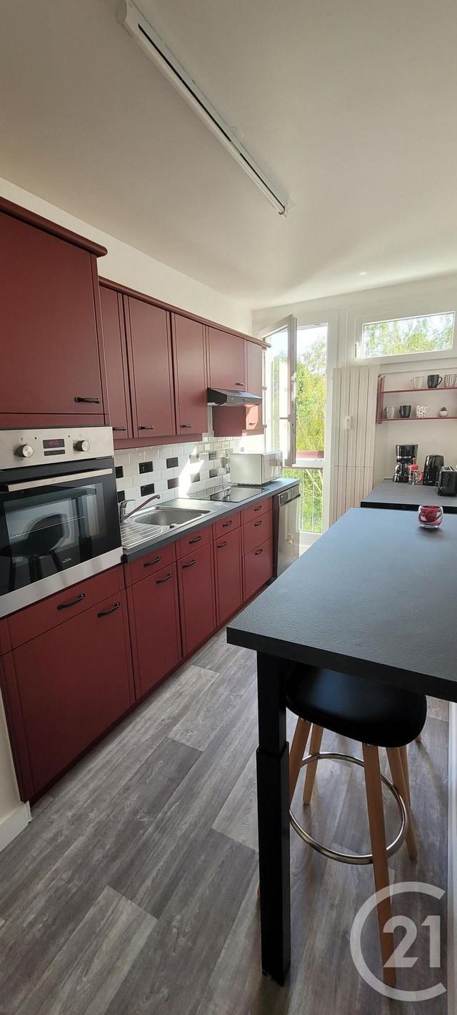 Appartement à louer - 4 pièces - 86.0 m2 - COMPIEGNE - 60 - PICARDIE - Century 21 Agence Saint Antoine