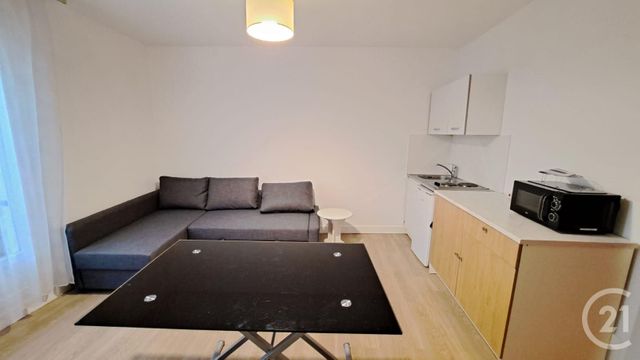 Appartement Studio à louer - 1 pièce - 21.48 m2 - COMPIEGNE - 60 - PICARDIE - Century 21 Agence Saint Antoine