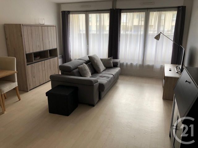 Appartement F2 à louer - 2 pièces - 46.14 m2 - MARGNY LES COMPIEGNE - 60 - PICARDIE - Century 21 Agence Saint Antoine