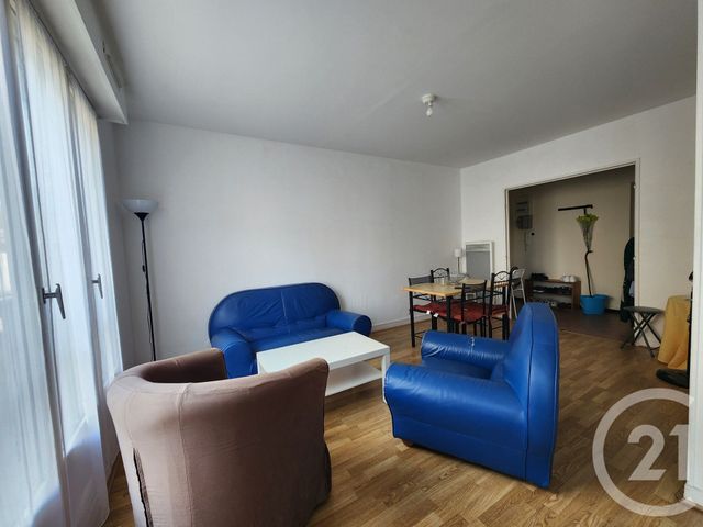 Appartement F4 à vendre - 4 pièces - 67.53 m2 - COMPIEGNE - 60 - PICARDIE - Century 21 Agence Saint Antoine