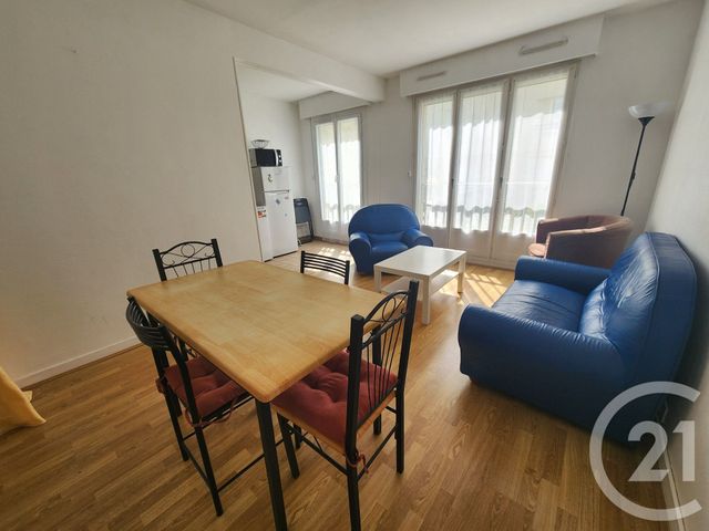 Appartement F4 à vendre - 4 pièces - 67.53 m2 - COMPIEGNE - 60 - PICARDIE - Century 21 Agence Saint Antoine