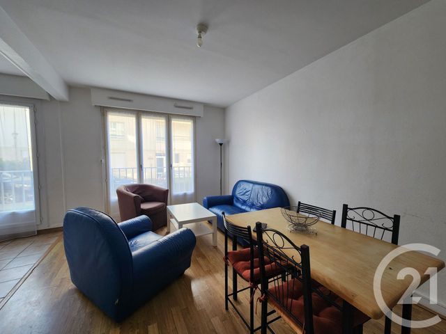 Appartement F4 à vendre - 4 pièces - 67.53 m2 - COMPIEGNE - 60 - PICARDIE - Century 21 Agence Saint Antoine