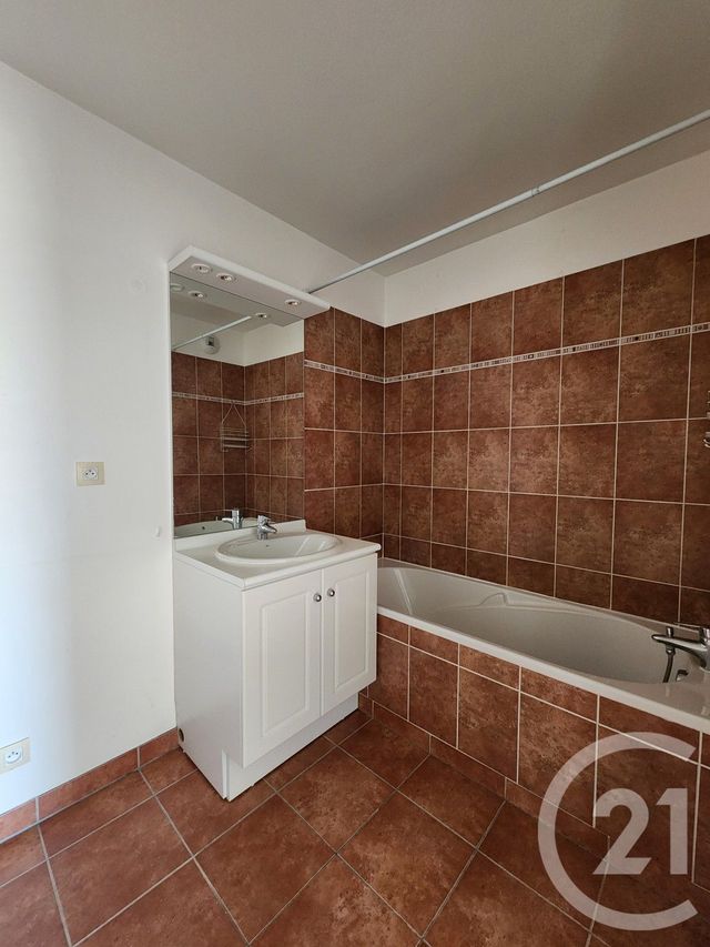 Appartement F3 à vendre - 3 pièces - 75.89 m2 - COMPIEGNE - 60 - PICARDIE - Century 21 Agence Saint Antoine
