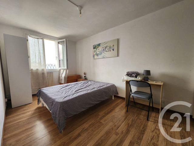 Appartement F4 à vendre - 4 pièces - 83.04 m2 - COMPIEGNE - 60 - PICARDIE - Century 21 Agence Saint Antoine