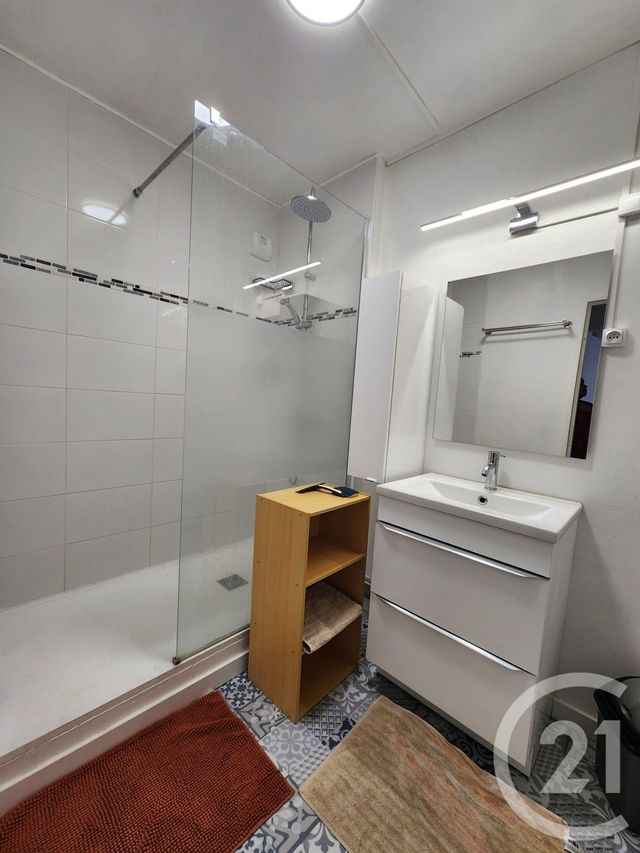 Appartement F4 à vendre - 4 pièces - 83.04 m2 - COMPIEGNE - 60 - PICARDIE - Century 21 Agence Saint Antoine