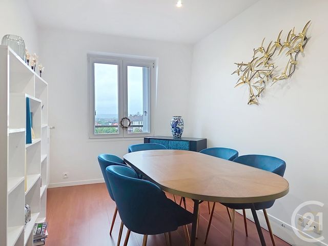 Appartement F3 à louer - 3 pièces - 62.76 m2 - COMPIEGNE - 60 - PICARDIE - Century 21 Agence Saint Antoine